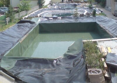 PEHD Abdichtung einer Schwimmteichanlage mit zwei Filterteichen